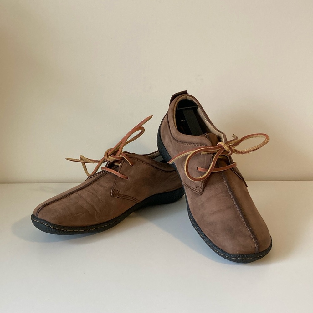 Born Women's Oxford Sahara Nubuck Leather Shoes Size 7.5 EUC